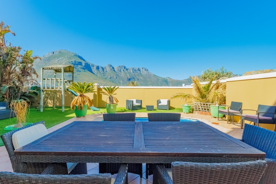 To Let 3 Bedroom Property for Rent in Northshore Western Cape